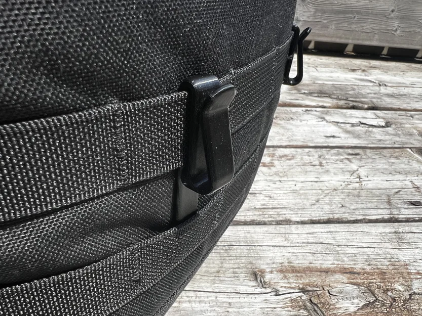 Móc treo MOLLE (MOLLE Webbing Hook) - Image 2