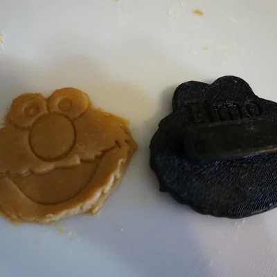 Khuôn cắt bánh quy Elmo (Elmo Cookie Cutter)