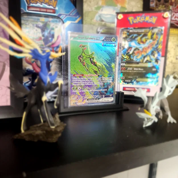 Giá đỡ thẻ bài TCG (Top Loader Display Stand) đẹp và chắc chắn - Image 5