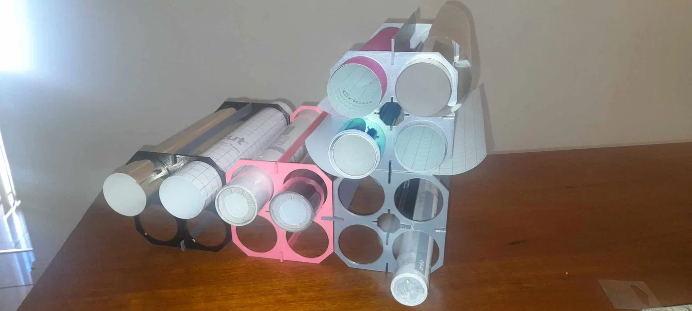 Modular Vinyl Holder – Kệ giữ cuộn vinyl dạng modular - Image 1