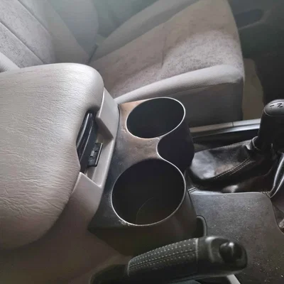 Khay đựng cốc 3D cho Toyota Land Cruiser 100 Series