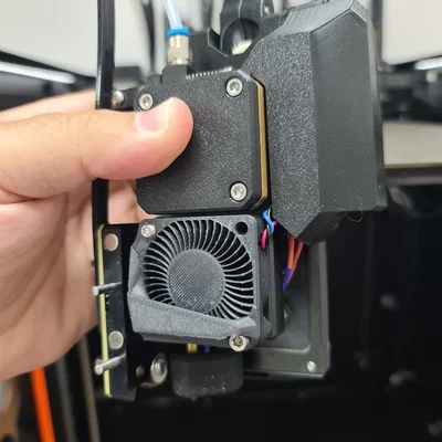Prusa XL series: Fan cover/shield mới cho Hotend