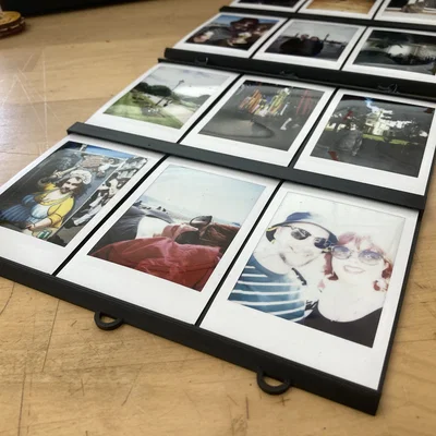Khung treo tường modular cho Instax mini