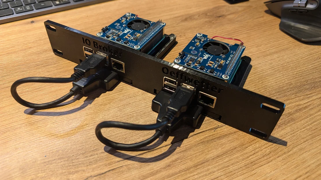 10-Zoll Raspberry Pi 4 & SSD Rack Mount (Bộ mặt trước rack 10-inch) - Image 1