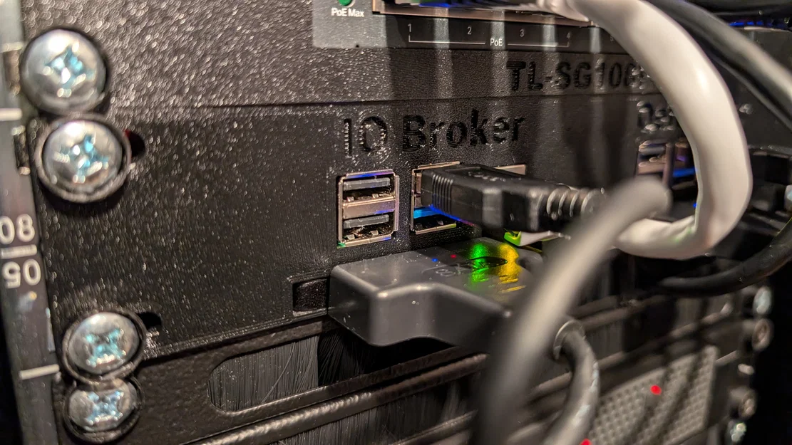 10-Zoll Raspberry Pi 4 & SSD Rack Mount (Bộ mặt trước rack 10-inch) - Image 4