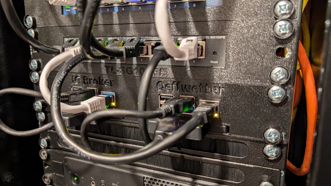 10-Zoll Raspberry Pi 4 & SSD Rack Mount (Bộ mặt trước rack 10-inch) - Image 5