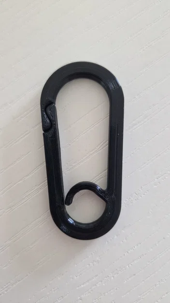 Carabiner có khu vực khóa an toàn - Image 1