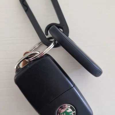 Carabiner có khu vực khóa an toàn