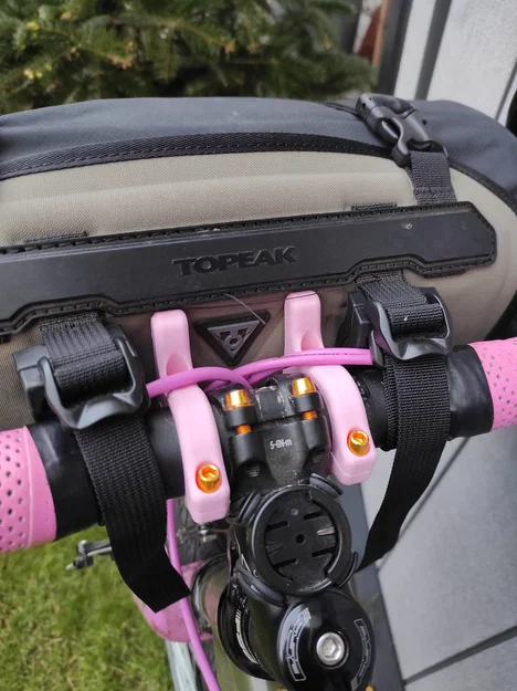 Baga Trước Đỡ Túi (Bike Front Loader Rack) - Image 2