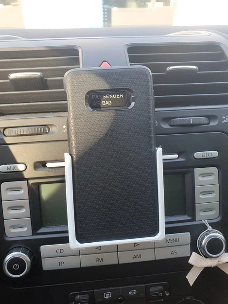 Giá đỡ điện thoại trên xe hơi (Car phone holder) - Image 3