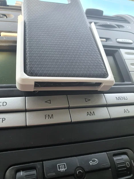 Giá đỡ điện thoại trên xe hơi (Car phone holder) - Image 4