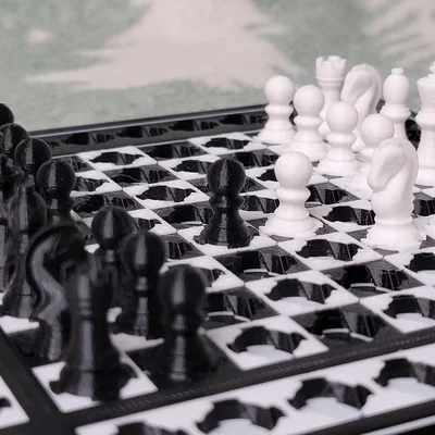 Bàn cờ vua du lịch (Traveling chess board)