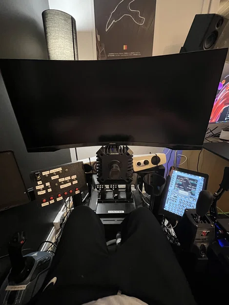 Ngàm gắn iPad gen 7/8/9 cho Sim Rig (aluminium extrusion) - Image 2