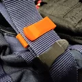 Bộ kẹp cố định dây đeo balo tiện lợi - Giải pháp gọn gàng - Thumbnail 1