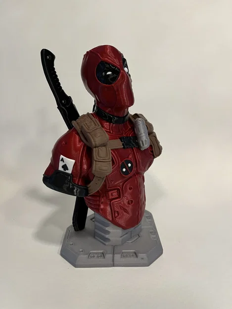 Bust Deadpool Ace of Spades - Image 2