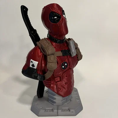 Bust Deadpool Ace of Spades