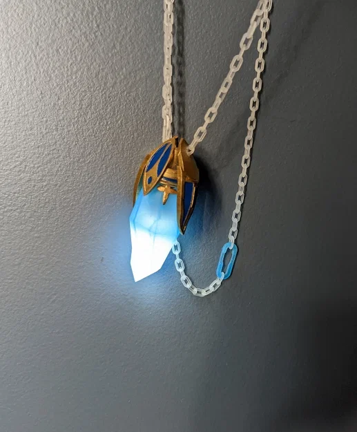 Mặt dây chuyền pha lê phát sáng (Light up crystal pendant) - Image 1