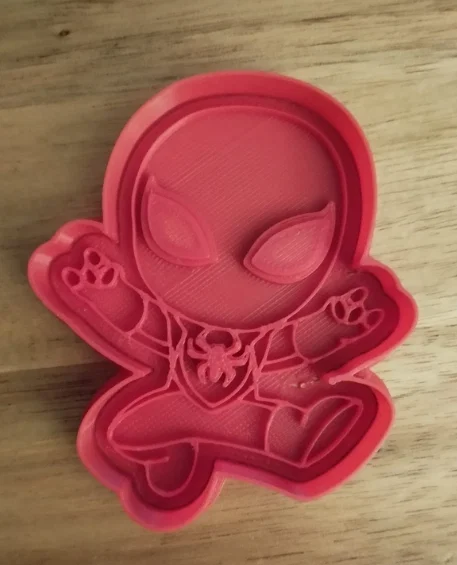 Khuôn cắt và tạo hình bánh quy Spiderman dễ thương in 3D - Image 1