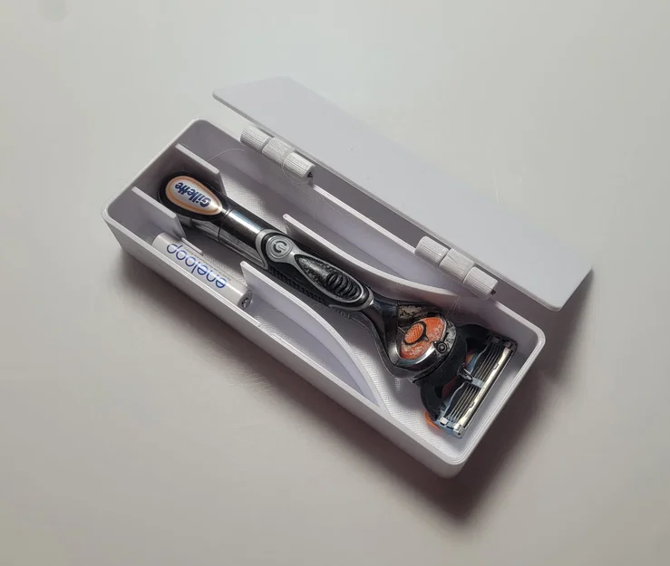 Hộp đựng (case) Gillette Fusion 5 - Image 1