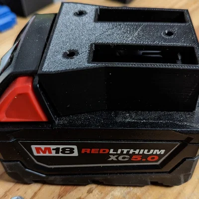 Kẹp gắn pin Milwaukee M18 dạng Clip-In (Battery Mount Clip-In)
