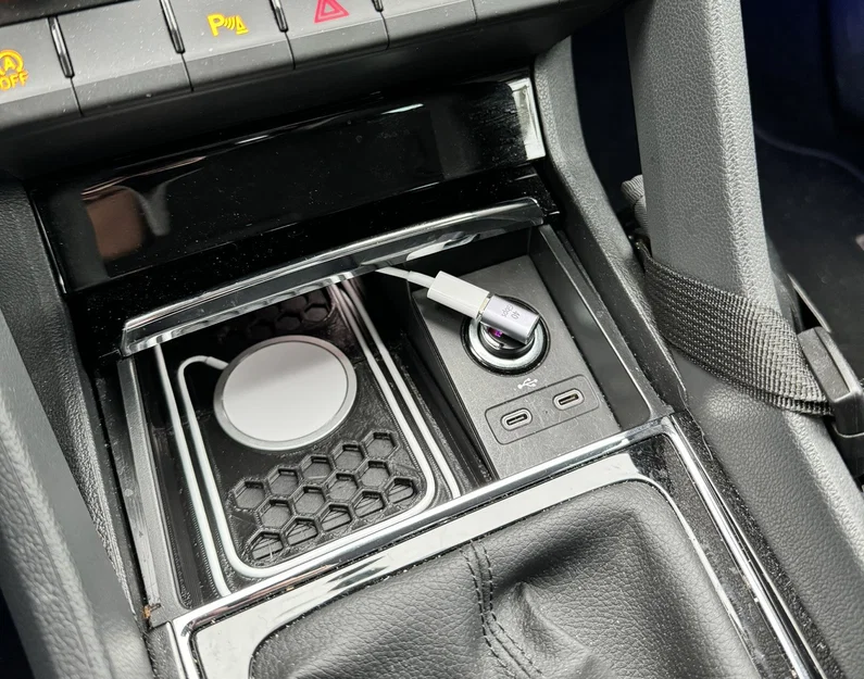 Sạc MagSafe cho Skoda Kodiaq / một số mẫu Karoq (thay wireless charger) - Image 2