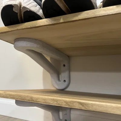 Bracket chữ L bo cong Midcentury Modern cho kệ treo & kệ giày