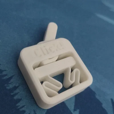 Đồ chơi Fidget Toggle Switch in 3D có chữ "Click!" cực thú vị