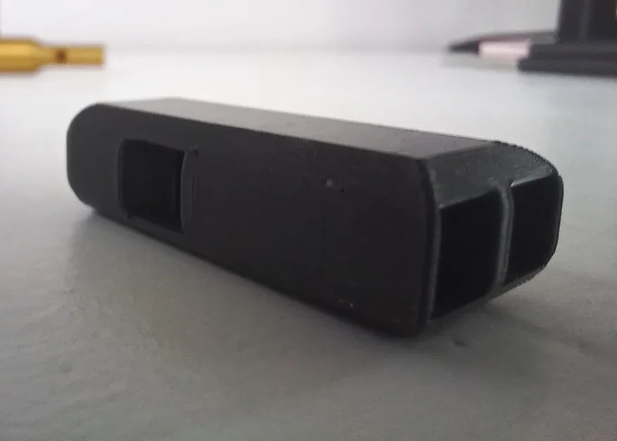 Whistle, Whistle và thêm một Whistle nữa - Image 3