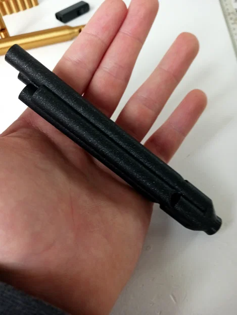 Whistle, Whistle và thêm một Whistle nữa - Image 4