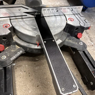 Miếng chèn Zero clearance cho Metabo KGS216M