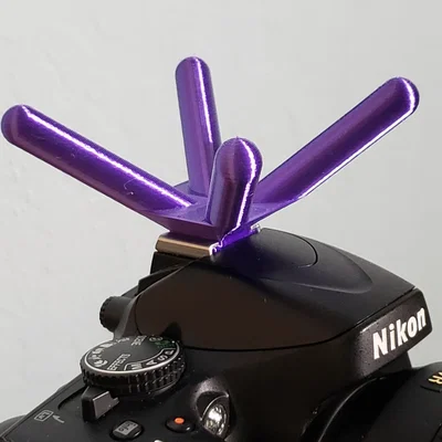 Ngàm gắn đèn pin đa năng - tripod / camera hot shoe
