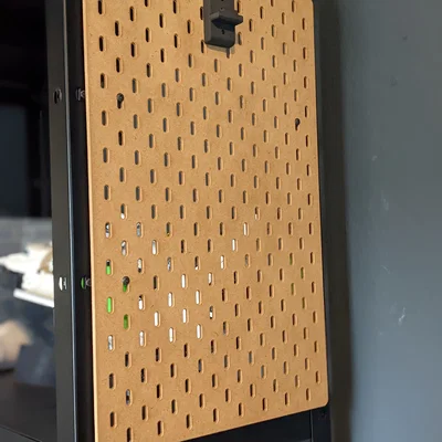 Ngàm gắn SKADIS vào kệ BROR (SKADIS BROR Shelf Mount)