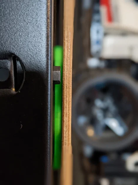 Ngàm gắn SKADIS vào kệ BROR (SKADIS BROR Shelf Mount) - Image 5