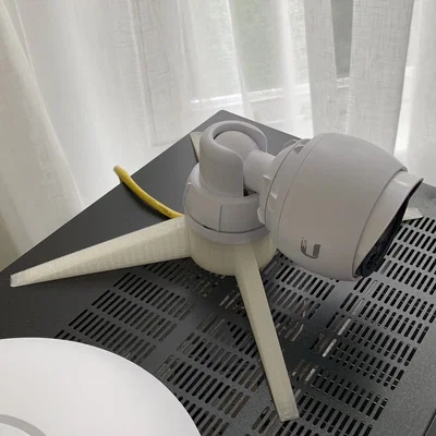 Chân đế di động in 3D cho Camera Unifi G3-AF cực tiện lợi