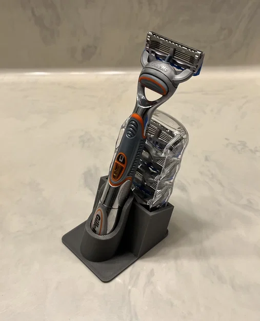 Giá đỡ dao cạo Gillette Fusion5 kèm hộp lưỡi thay thế - Image 1