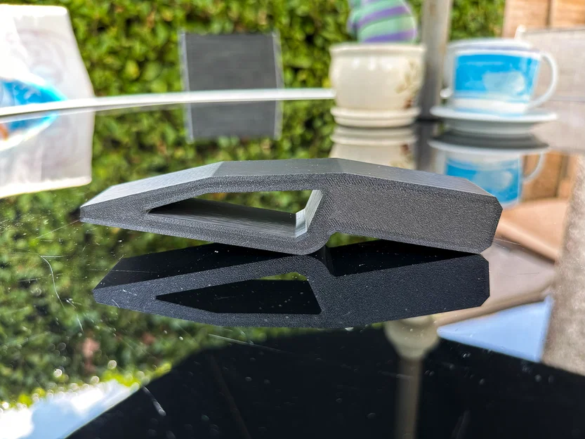 Giá đỡ hứng nhựa chảy cho build plate Uniformation GKTwo - Image 1