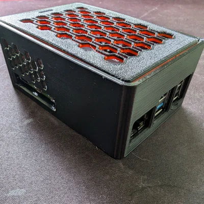 Vỏ hộp 3D cho Raspberry Pi 5 kèm Geekworm X1001 NVMe Hat