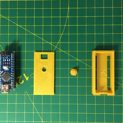 Vỏ hộp bảo vệ Arduino Nano thiết kế không ốc vít kèm nút reset