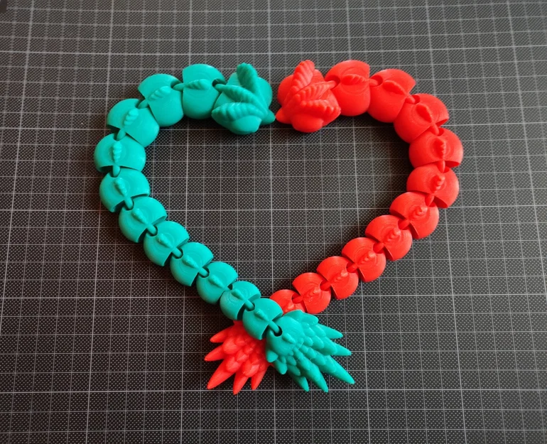 Rồng Con Khớp Nối Dài Hơn (Longer Articulated Baby Dragon) - Image 1