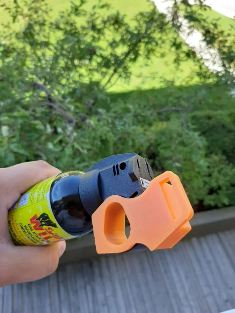 Kẹp Holster Cho Bình Xịt Chống Gấu (Bear Spray Holster Clip) - Image 5