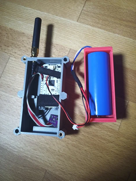 Vỏ hộp Meshtastic cho Heltec V3 và Heltec Tracker - Image 2