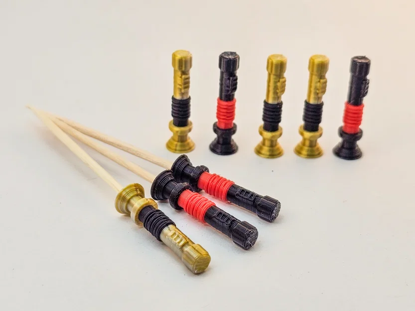 Mô hình 3D tay cầm Lightsaber gắn tăm xiên đồ ăn cực chất - Image 1