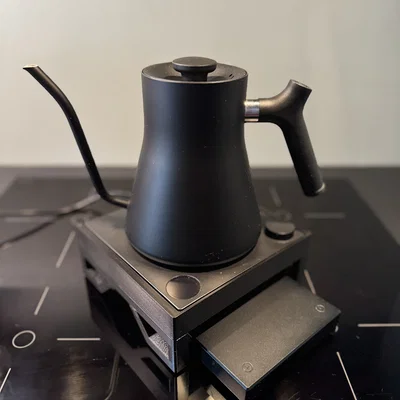 Stand cho ấm Fellow Stagg