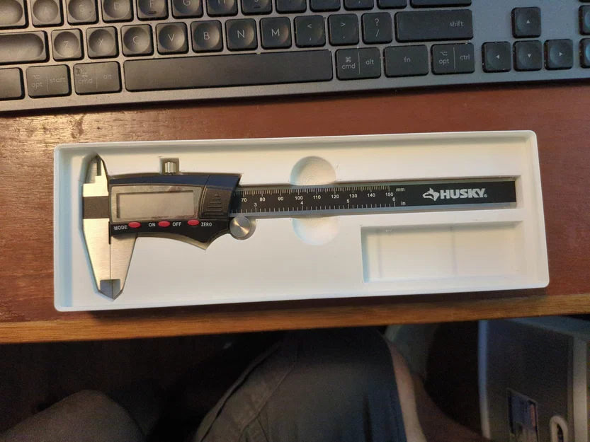 Khay đựng thước kẹp điện tử Husky hệ Gridfinity (Gridfinity Bin) - Image 1