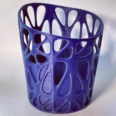 Ống đựng bút Voronoi (Voronoi pencil cup)