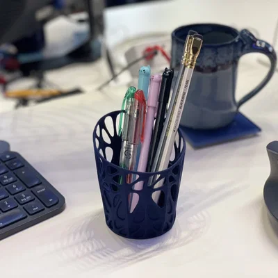 Ống đựng bút Voronoi (Voronoi pencil cup)