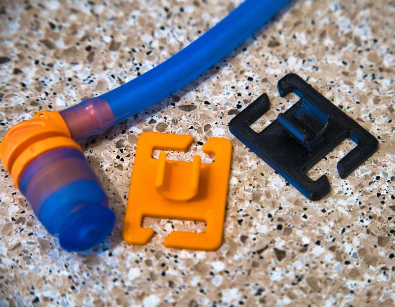 Kẹp Ống Nước Balo (20mm & 25mm) - Water Tube Clip - Image 2