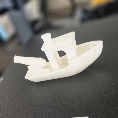 Battle Benchy - Phiên bản tàu thử nghiệm in 3D có gắn pháo cực chất