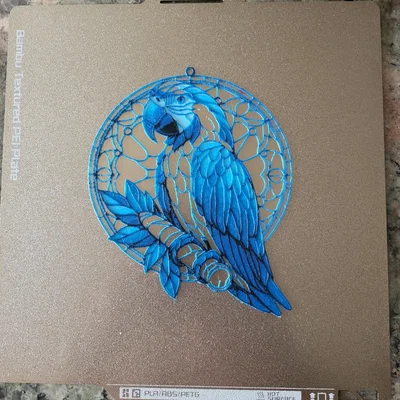 HueForge Stained Glass Macaw (Vẹt Macaw Kính Màu) – In 2 Phần