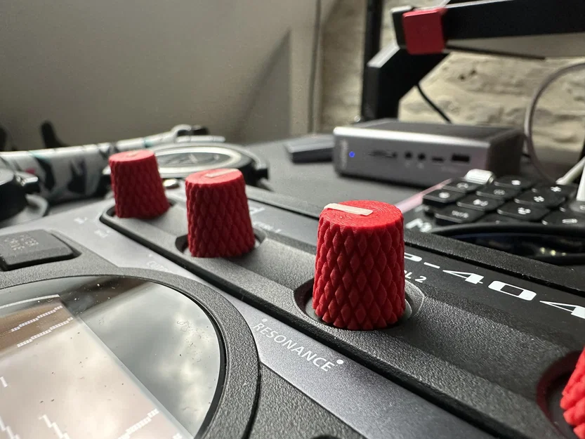 Núm vặn knurled / nắp potentiometer cho SP 404 MKII - Image 2